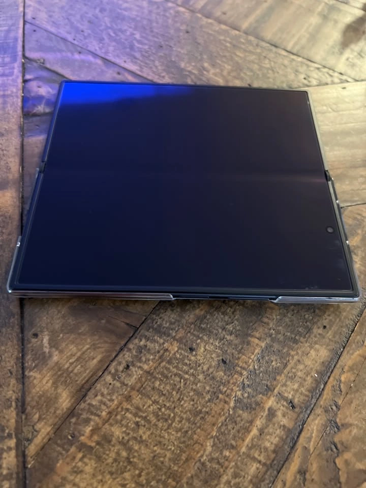 Samsung Galaxy Z Fold8 Ultra 512GB - Graphite, Like New