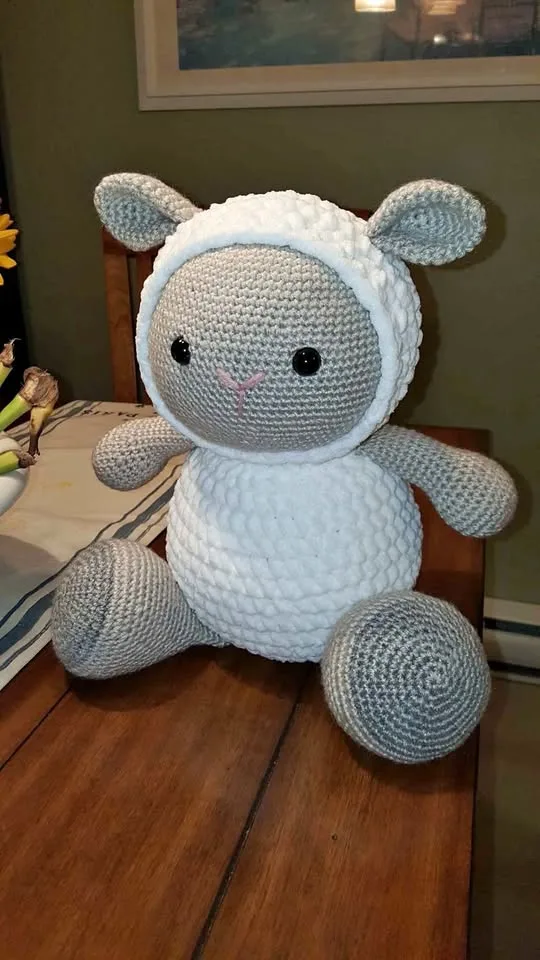 Sheep Amigurumi Crochet thumbnail
