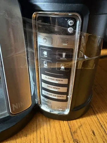 Ninja CF021 Hot & Iced Coffee Maker Over Ice Brew, Glass Carafe, - photo 2