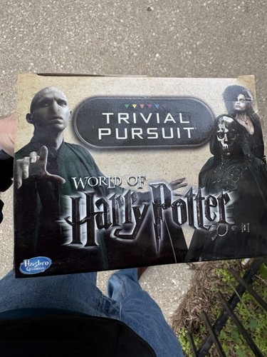 Harry Potter Hasbro Gaming Trivial Pursuit Board Game - photo 2