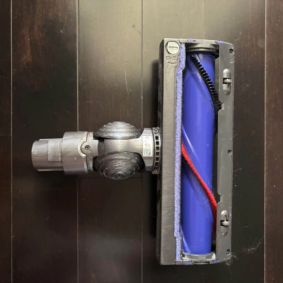 Genuine Dyson Motorized Cleaner Head V7 V8 Motorhead Attachment - photo 2