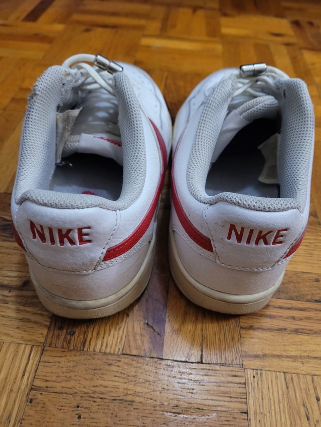 Nike Air Low Rise Red & White Men's Size 8 - photo 4