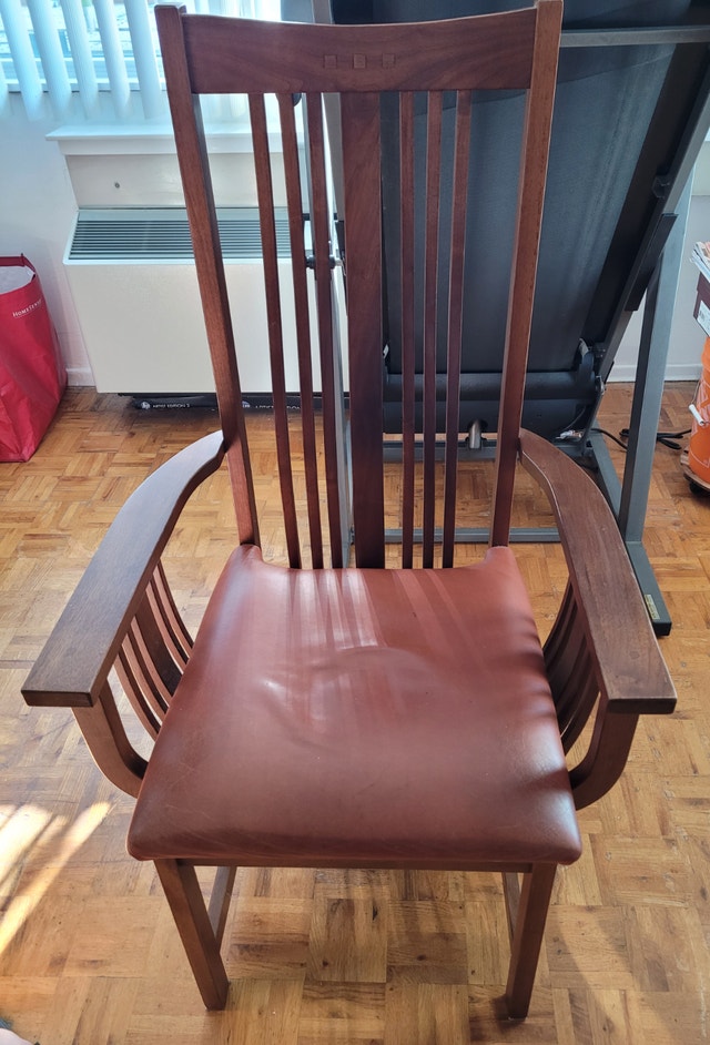 Selling Wooden Chair