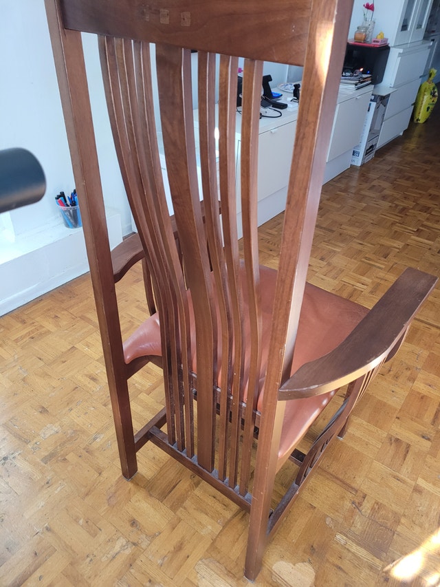 Selling Wooden Chair - photo 3