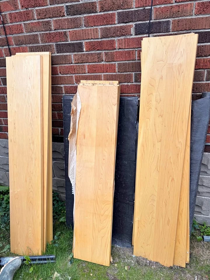 Solid wood maple stair threads