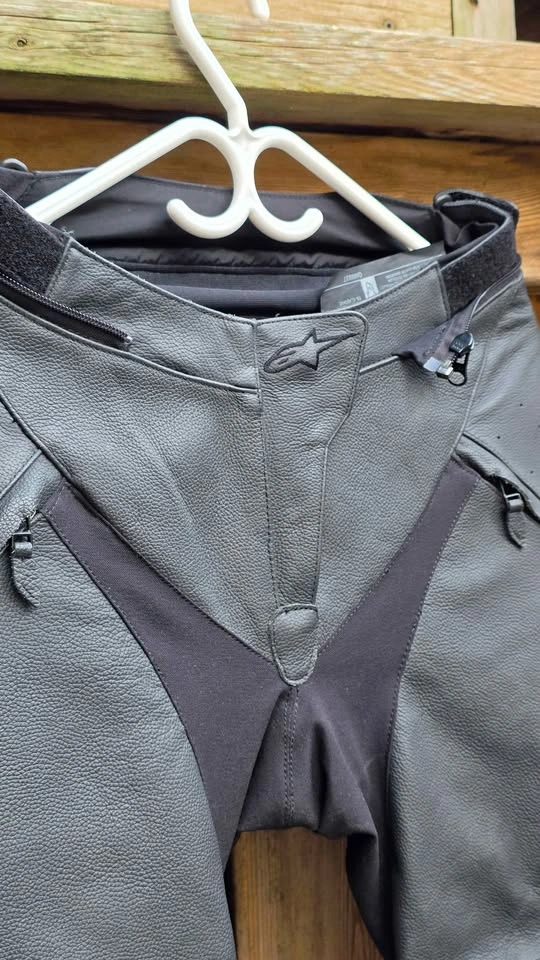 Alpinestars Vika V2 women leather pant - photo 4