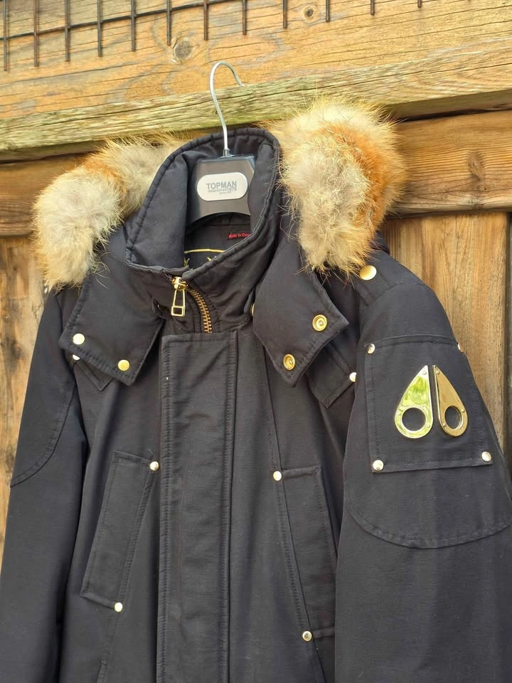 Moose Knuckles men parka size XS - photo 2