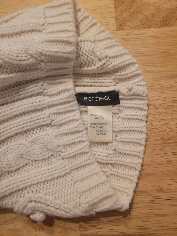 Le Château Cream Cable Knit Toque- Excellent Condition $23 - photo 3