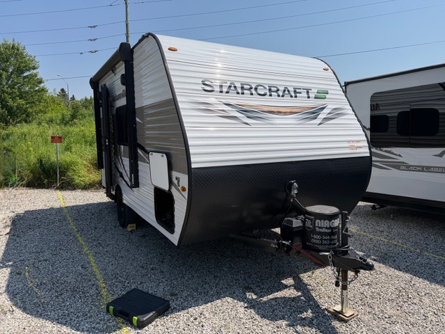 2022 Autumn Ridge Outfitter 172FB Travel Trailer