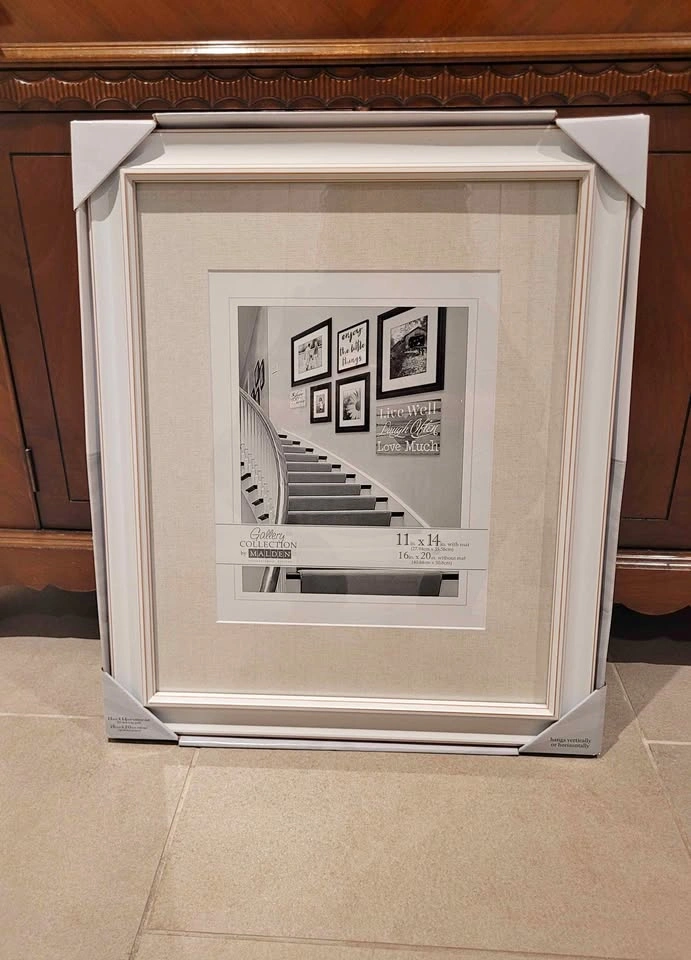 White Picture Frame - Brand New - Malden 16X20 (11X14 w/ Mat)