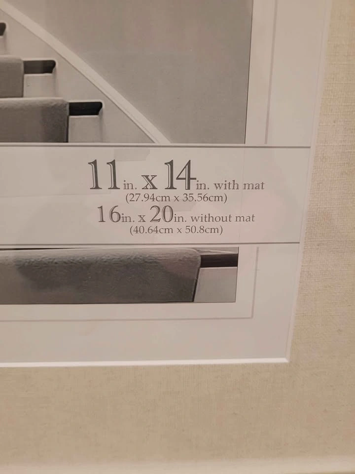 White Picture Frame - Brand New - Malden 16X20 (11X14 w/ Mat) - photo 2