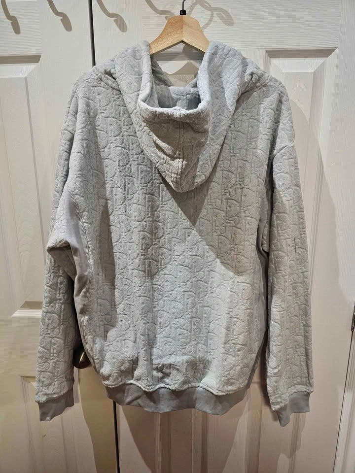 Designer hoodie - photo 2