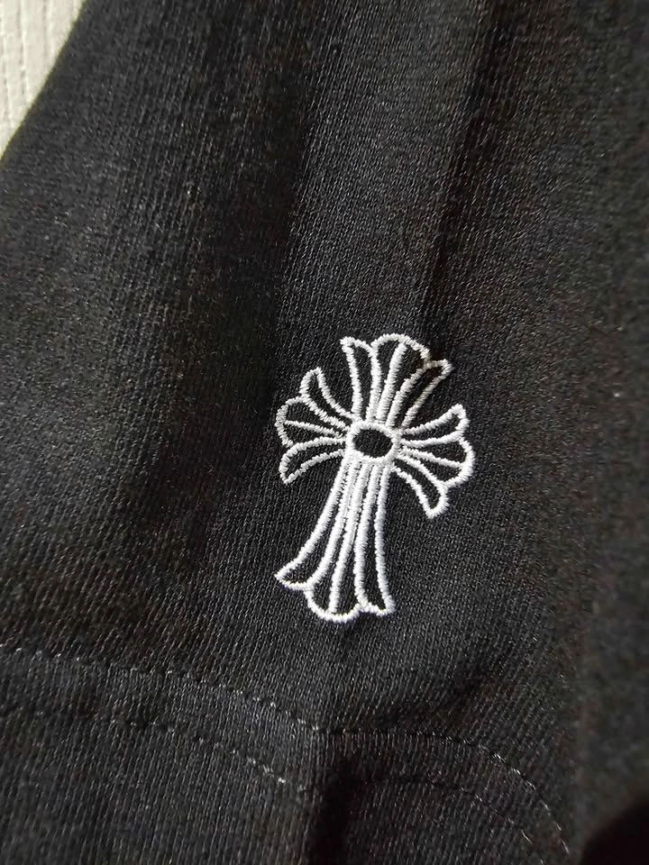 Chrome hearts T shirt - photo 3