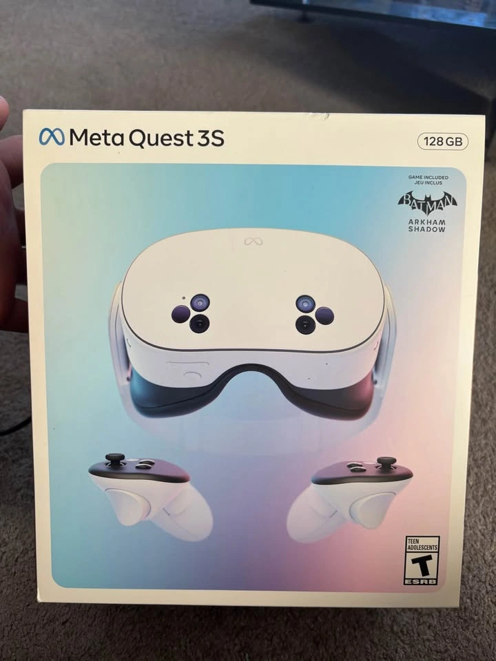 Meta Quest 3S 128GB VR Headset - photo 2
