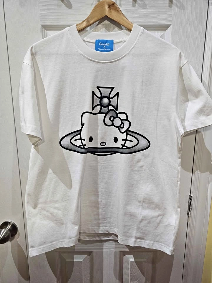 vivienne westwood T-shirt