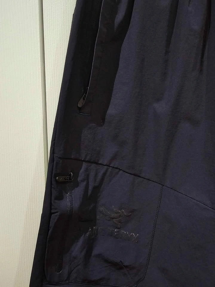 Arc'teryx Navy Blue Athletic Shorts with Zipper Pockets - photo 3
