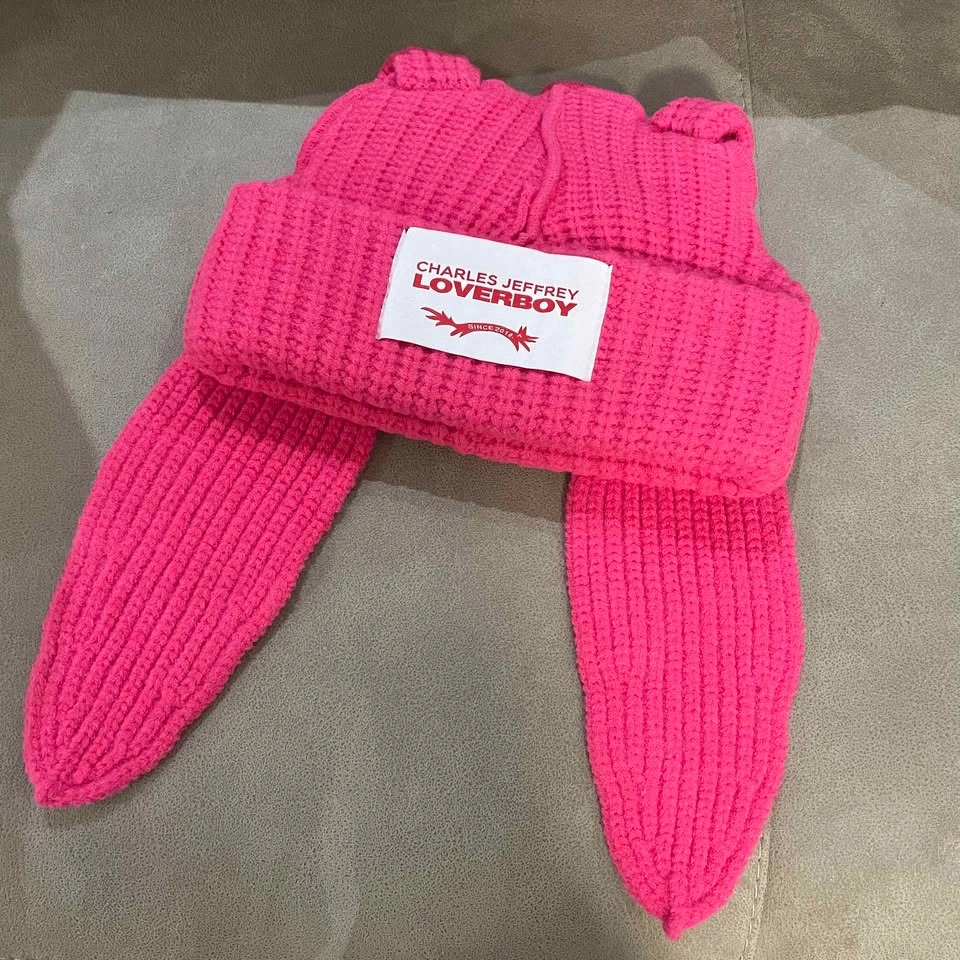 LOVERBOY Rabbit Beanie - photo 2