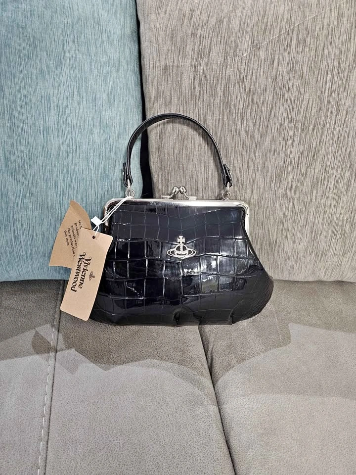 vivienne westwood bag