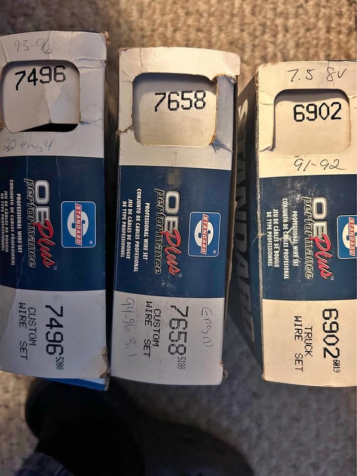 New Spark plug sets