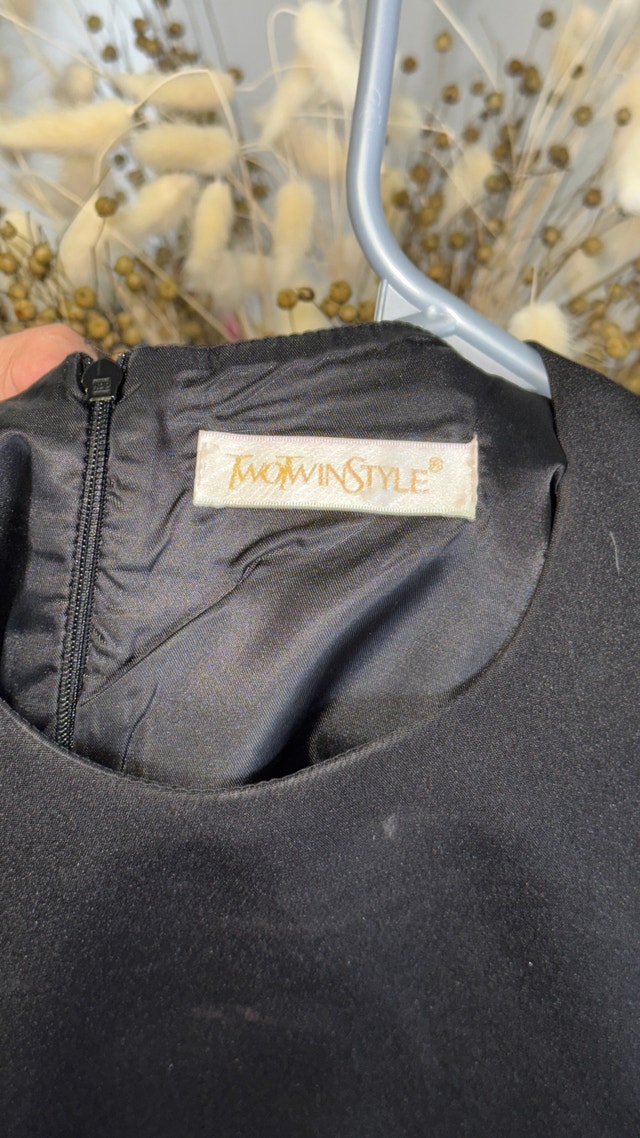 TwoTwinStyle Black Feather Trim Top - photo 2