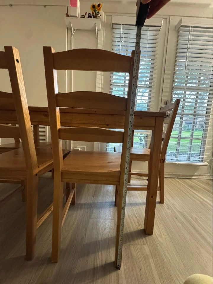 IKEA Table + 4 Chairs - photo 5