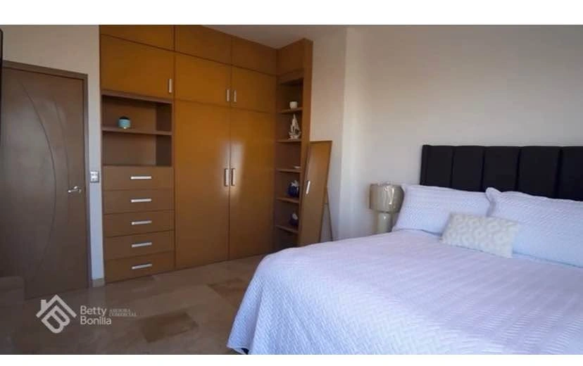 2 Beds 1 Bath - Condominium - photo 5