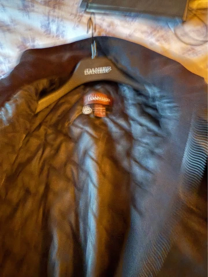 Danier Leather Jacket - photo 2