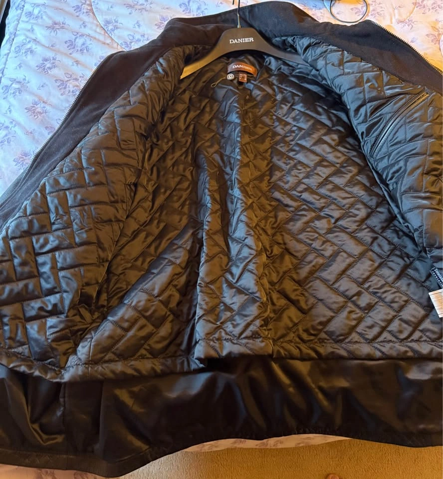 Danier Leather Jacket - photo 4