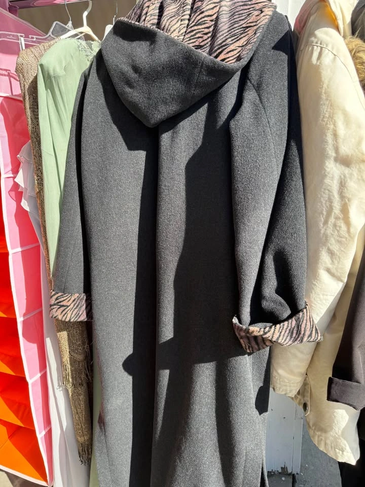 Long Grey Hooded Coat with Zebra Print Lining - photo 2