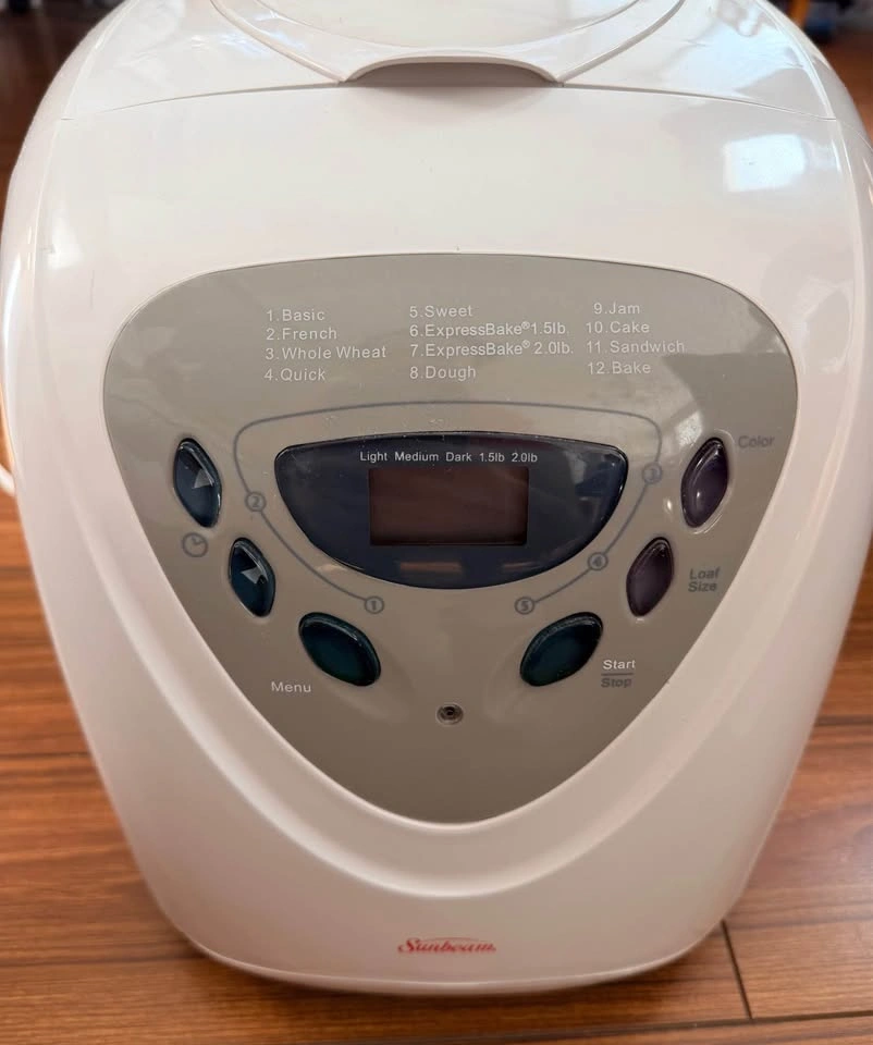 Bread Maker -Like New - photo 5