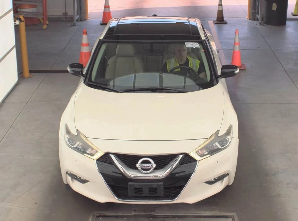 2017 Nissan Altima 2.5 SL Sedan 4D - photo 2
