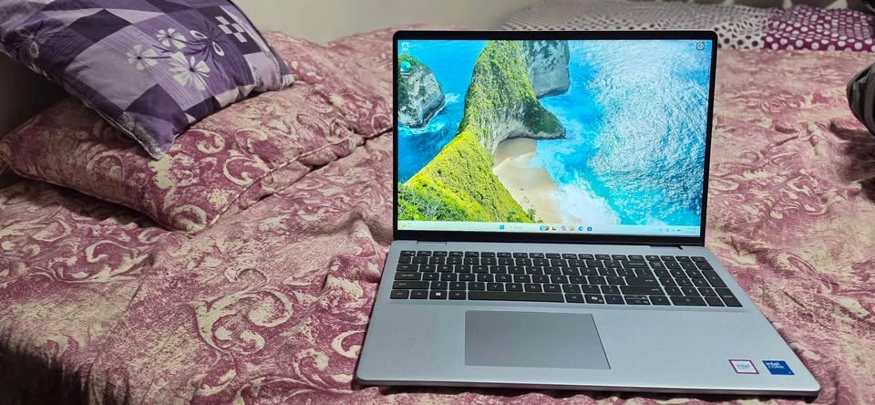 Dell 16 Laptop 16GB/2TB under warranty - photo 2
