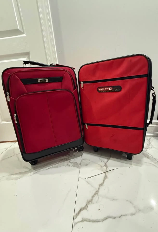 Set of 2 Red Carry-On Luggage / Rolling Suitcases - photo 2