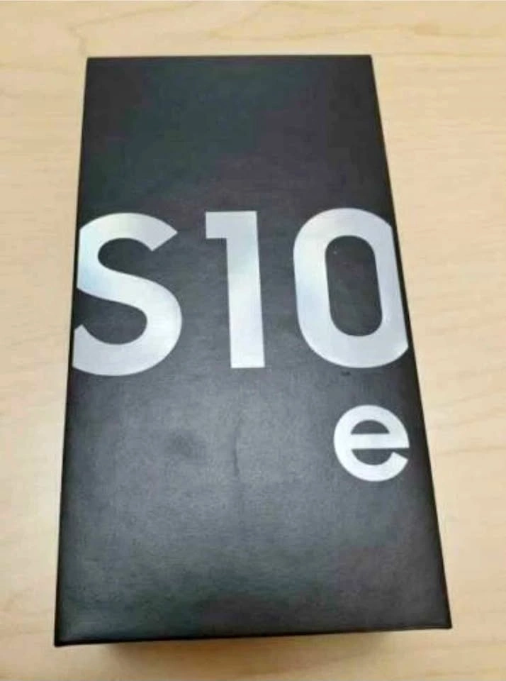 Rare Brand New Sealed S10e 256gb blue