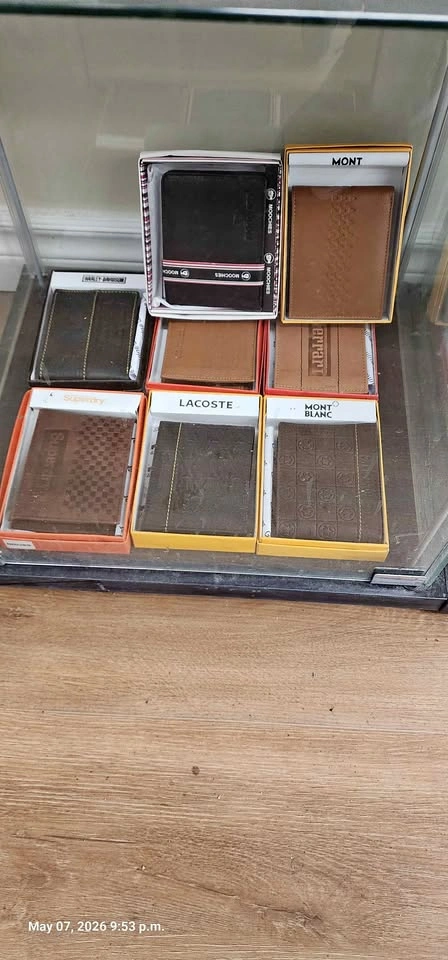Leather wallets with brand logo (wholesale)