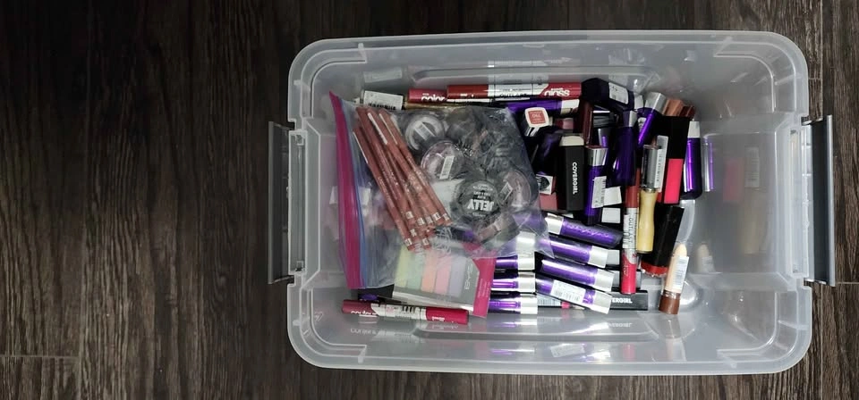 Cosmetics 100 pieces - photo 4
