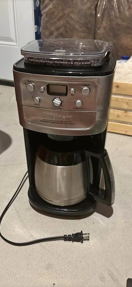 Cuisinart Fully Automatic Burr Grind & Brew Coffee Maker