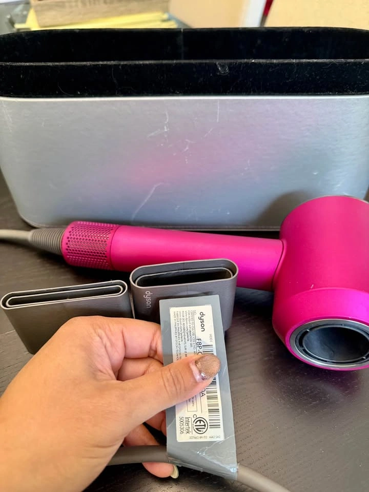 Dyson Supersonic Hair Dryer - photo 2