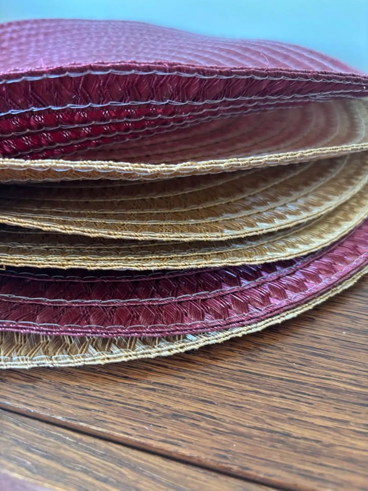 Woven Spiral Round Placemats Natural Tan and Burgundy Set of 6 - photo 4