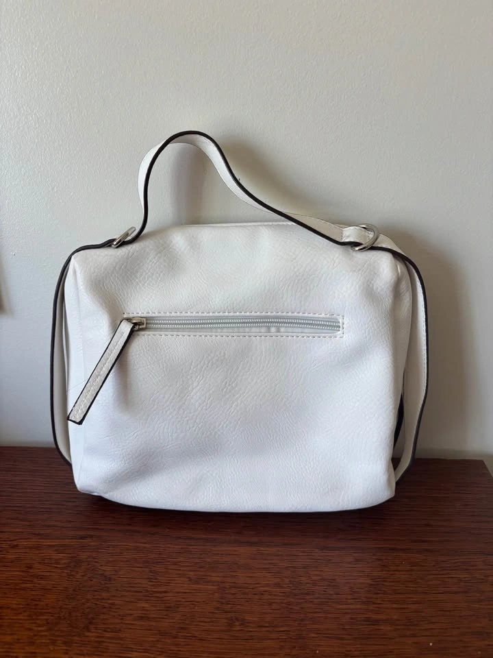 Roots 73 Double Zip Faux Leather Crossbody Camera Bag Ivory Whit - photo 3