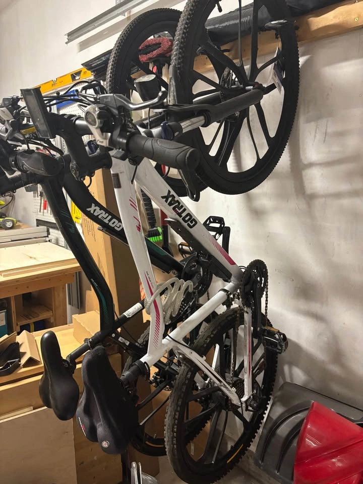 2 e-bikes (E-03) - photo 2
