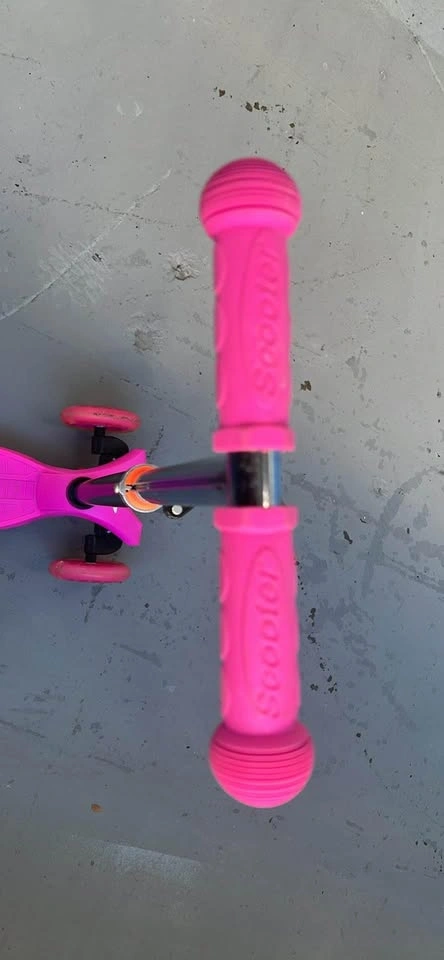 Rugged Racer Girls Pink Light up Scooter - photo 3