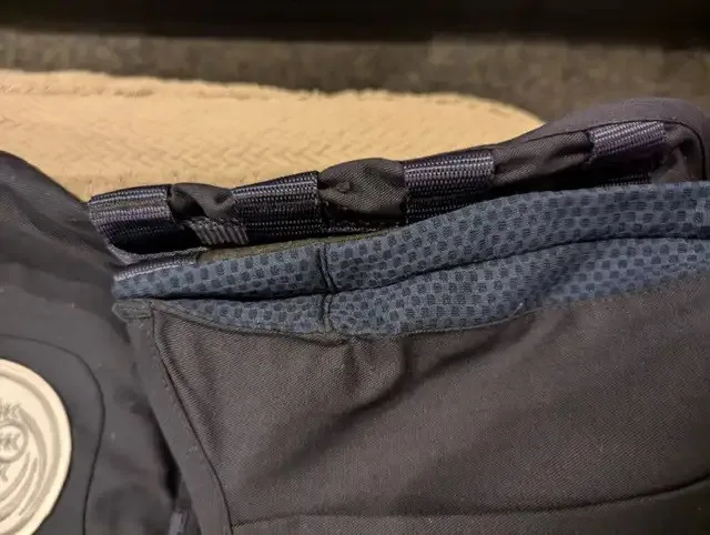 NEW - BERETTA Sporting Jacket for Range, R-handed (S) image indicator(8)