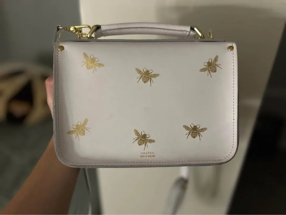 Grafea Micro Bee White image indicator(4)