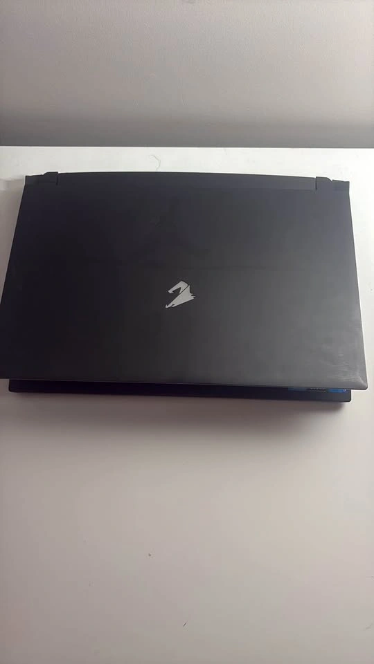 Aorus Gaming Laptop - photo 3