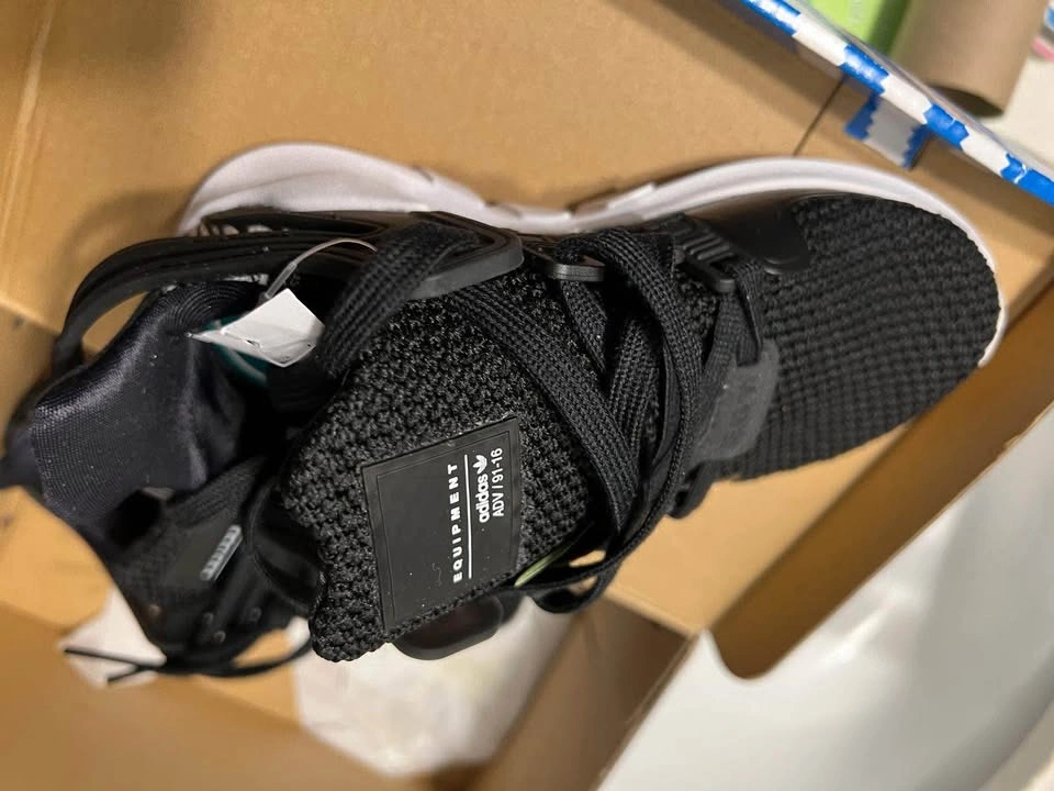 Brand new Adidas shoes for kids - photo 3