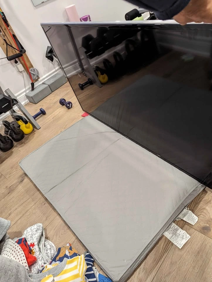 50 inch Samsung Smart TV - photo 3