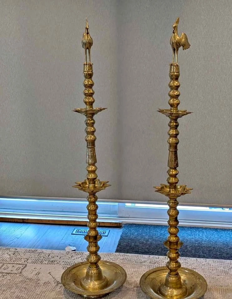 Brass Kuthu Vilakku ( Traditional Tamil )