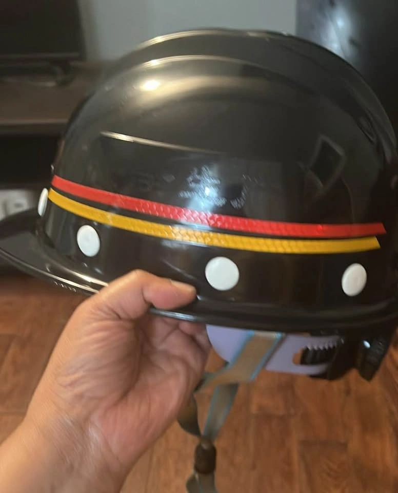 Black Hard Hat with Reflective Safety helmet - photo 2