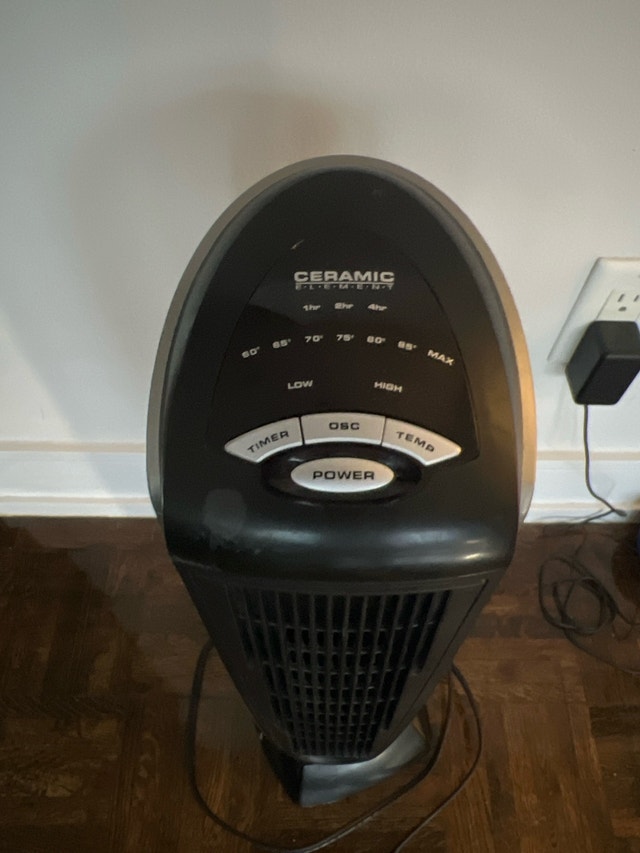 Lasko Ceramic Tower Heater - photo 2